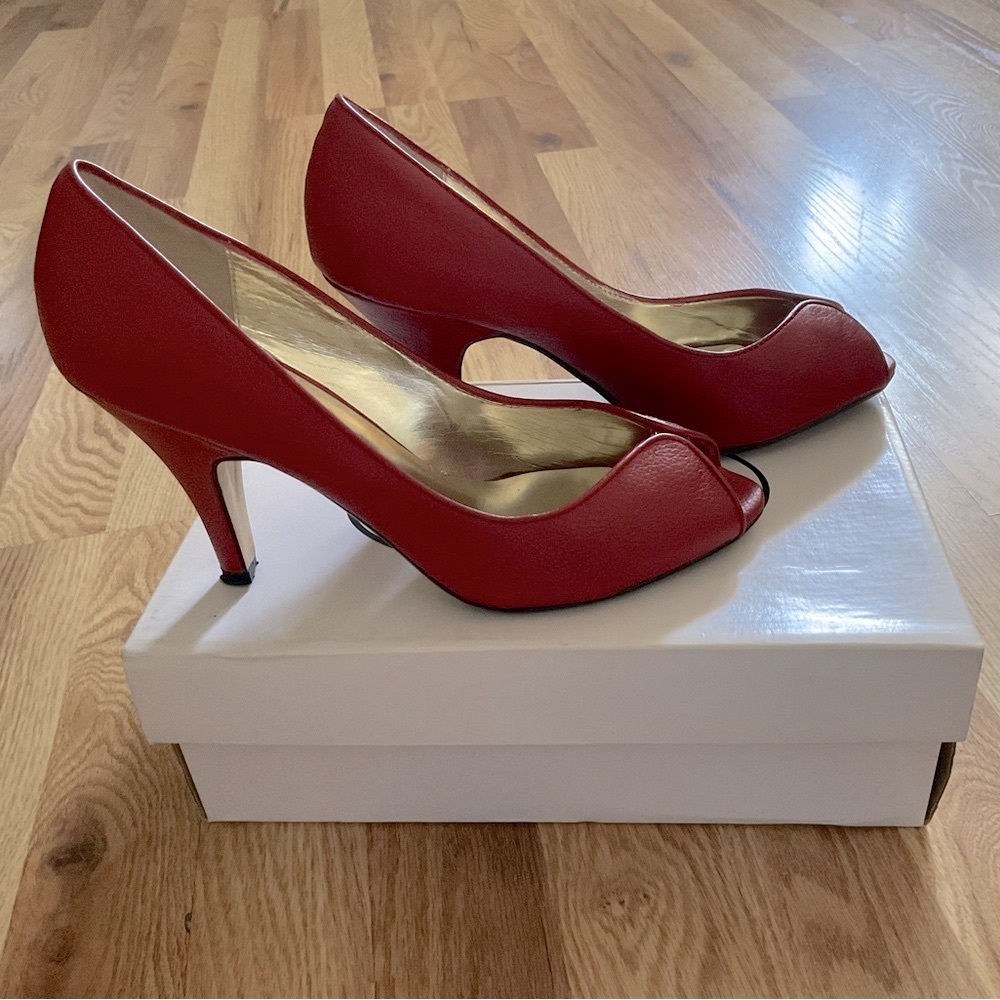 Steve Madden Red Peep-Toe Heels